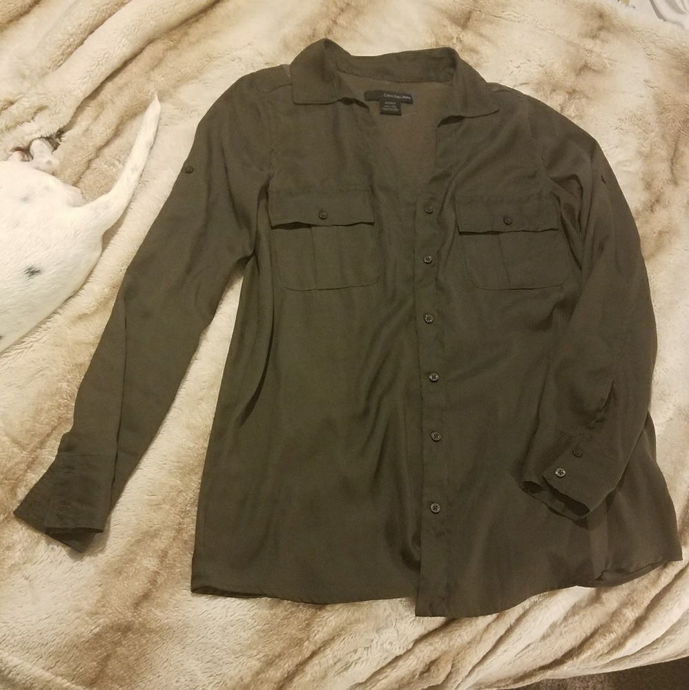 calvin klein dress shirt..like new!!